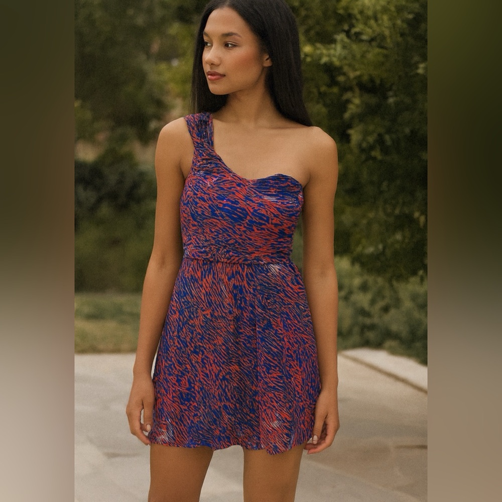 BCBGeneration one sleeve dress size 8